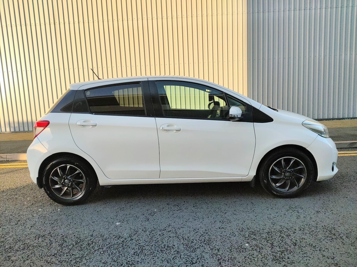 Used Toyota Yaris for sale - 77279073: Photo 12