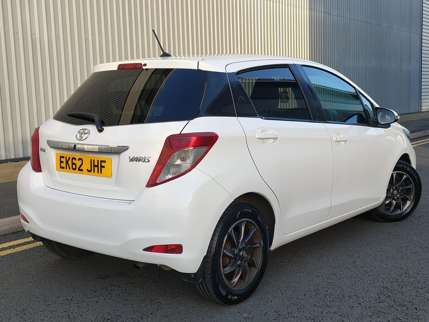 Used Toyota Yaris for sale - 77279073: Photo 13