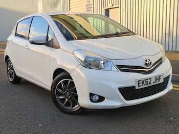 Used Toyota Yaris 2012 for sale - 77279073: Photo