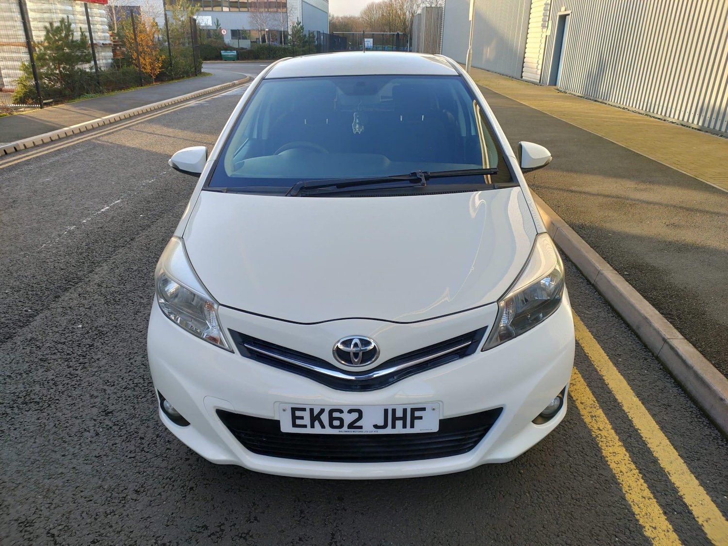 Used Toyota Yaris for sale - 77279073: Photo 2