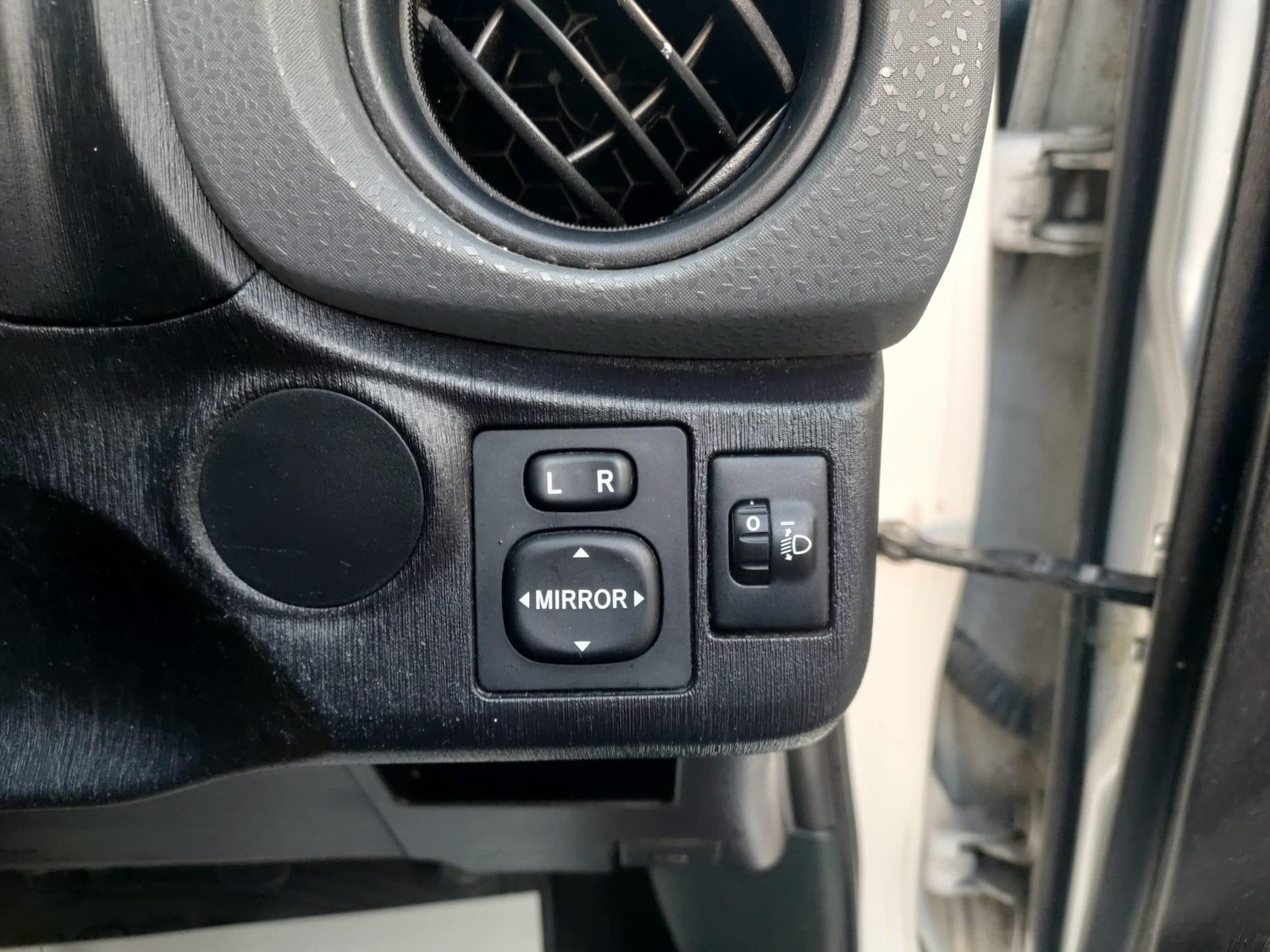 Used Toyota Yaris for sale - 77279073: Photo 20