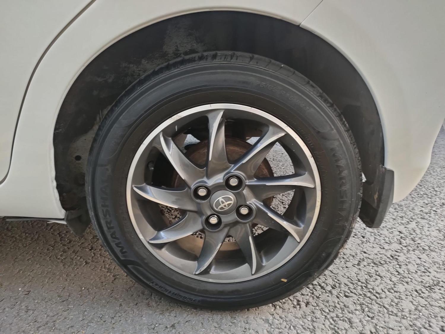 Used Toyota Yaris for sale - 77279073: Photo 24