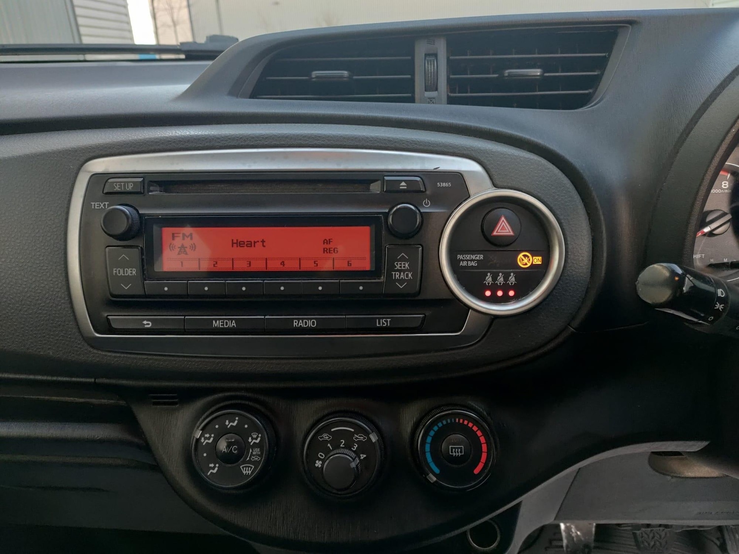 Used Toyota Yaris for sale - 77279073: Photo 27