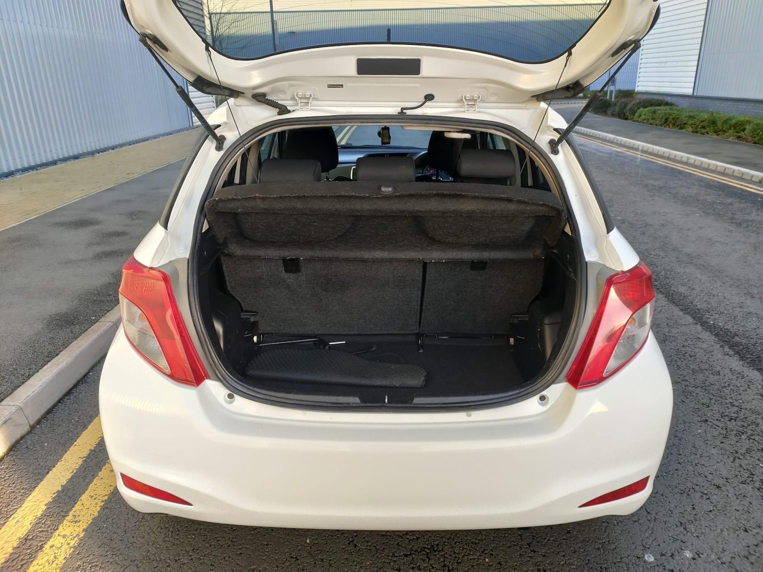 Used Toyota Yaris for sale - 77279073: Photo 29