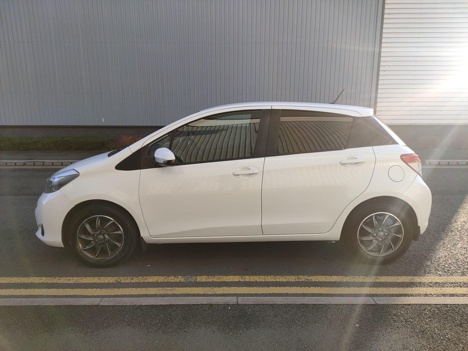 Used Toyota Yaris for sale - 77279073: Photo 9