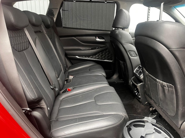 Used Hyundai Santa Fe 2018 for sale - 76315034: Photo 10