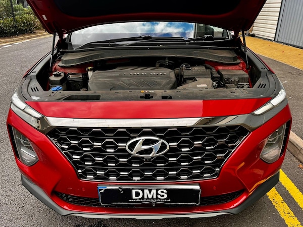 Used Hyundai Santa Fe 2018 for sale - 76315034: Photo 11