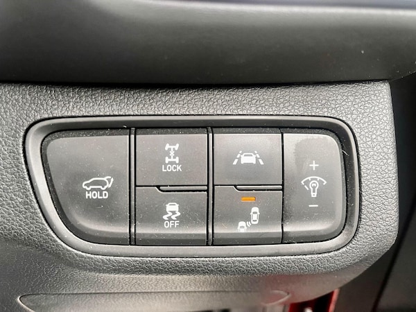 Used Hyundai Santa Fe 2018 for sale - 76315034: Photo 22