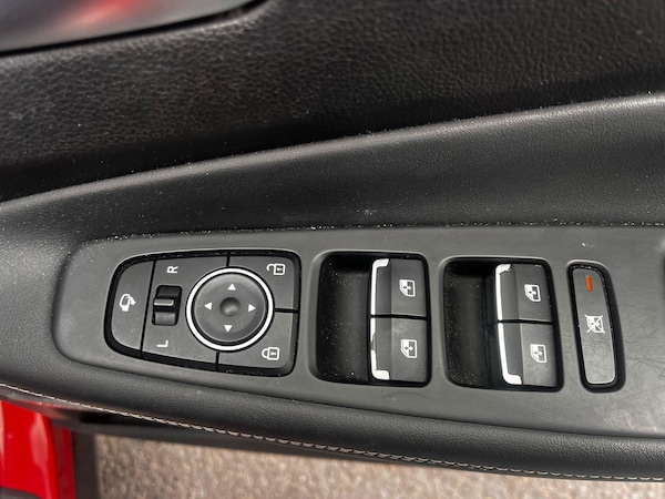 Used Hyundai Santa Fe 2018 for sale - 76315034: Photo 37