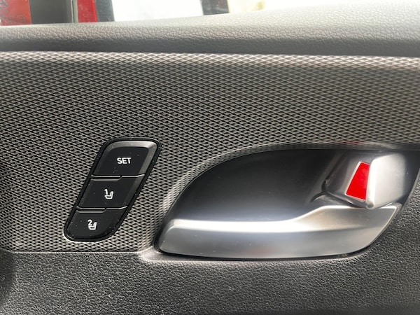 Used Hyundai Santa Fe 2018 for sale - 76315034: Photo 39