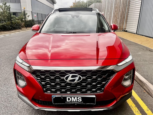 Used Hyundai Santa Fe 2018 for sale - 76315034: Photo 3