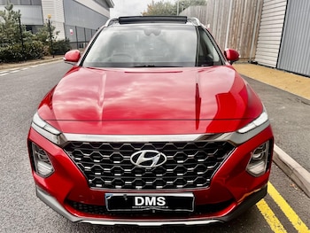 Used Hyundai Santa Fe 2018 for sale - 76315034: Photo 3