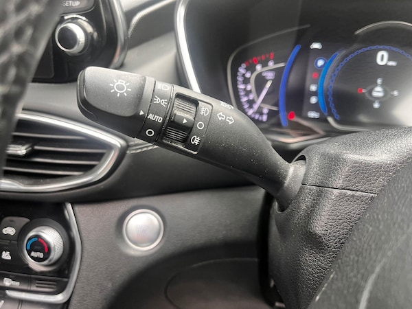 Used Hyundai Santa Fe 2018 for sale - 76315034: Photo 43
