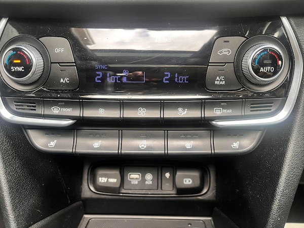 Used Hyundai Santa Fe 2018 for sale - 76315034: Photo 44