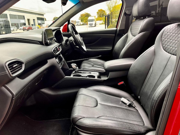 Used Hyundai Santa Fe 2018 for sale - 76315034: Photo 49