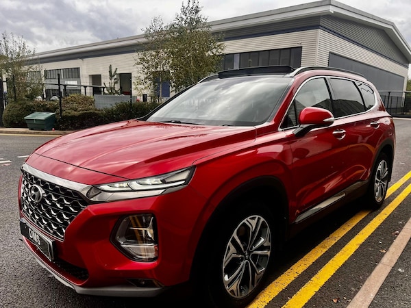 Used Hyundai Santa Fe 2018 for sale - 76315034: Photo 4
