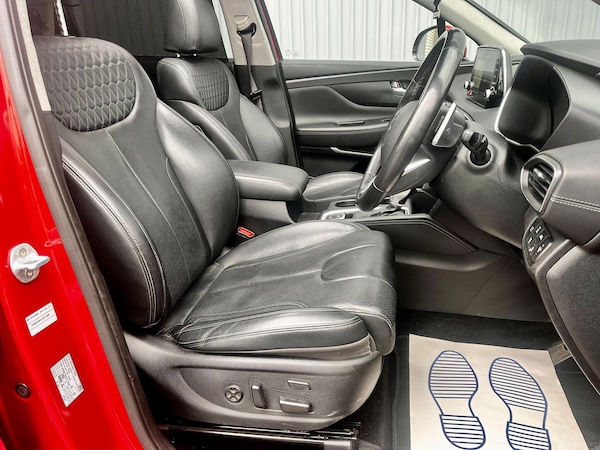 Used Hyundai Santa Fe 2018 for sale - 76315034: Photo 56