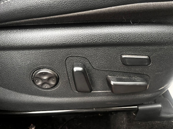 Used Hyundai Santa Fe 2018 for sale - 76315034: Photo 57