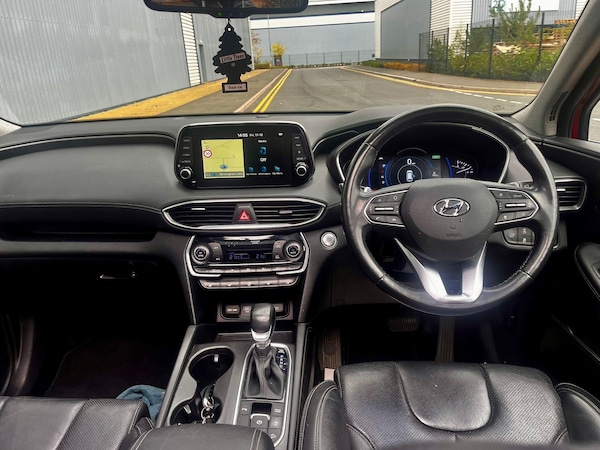 Used Hyundai Santa Fe 2018 for sale - 76315034: Photo 61