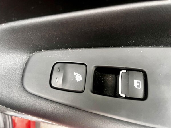 Used Hyundai Santa Fe 2018 for sale - 76315034: Photo 66