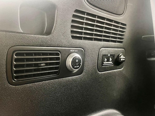 Used Hyundai Santa Fe 2018 for sale - 76315034: Photo 74