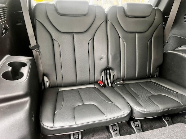 Used Hyundai Santa Fe 2018 for sale - 76315034: Photo 79