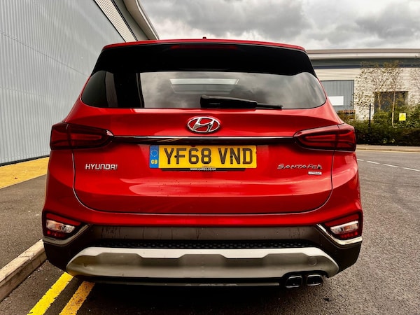 Used Hyundai Santa Fe 2018 for sale - 76315034: Photo 7