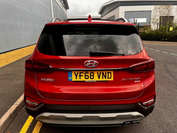Used Hyundai Santa Fe 2018 for sale - 76315034: Photo 8