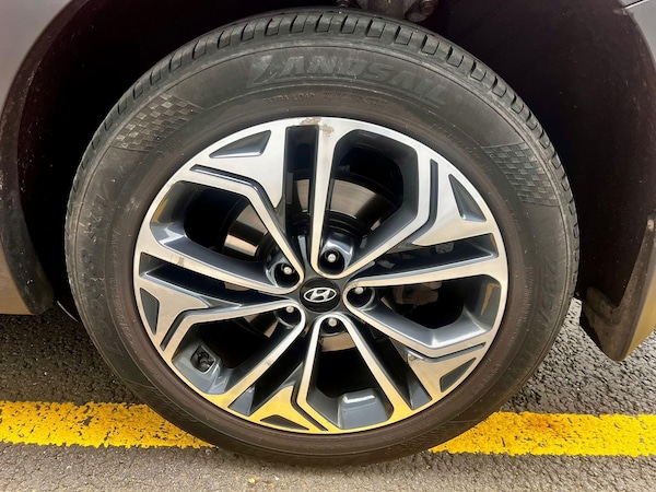 Used Hyundai Santa Fe 2018 for sale - 76315034: Photo 92