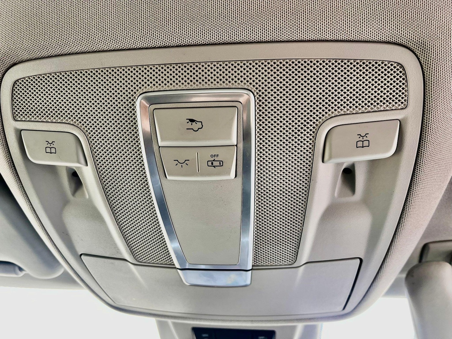 Used Mercedes-Benz M Class 2015 for sale - 76988475: Photo 20