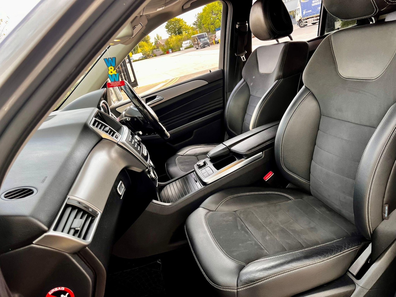 Used Mercedes-Benz M Class 2015 for sale - 76988475: Photo 30