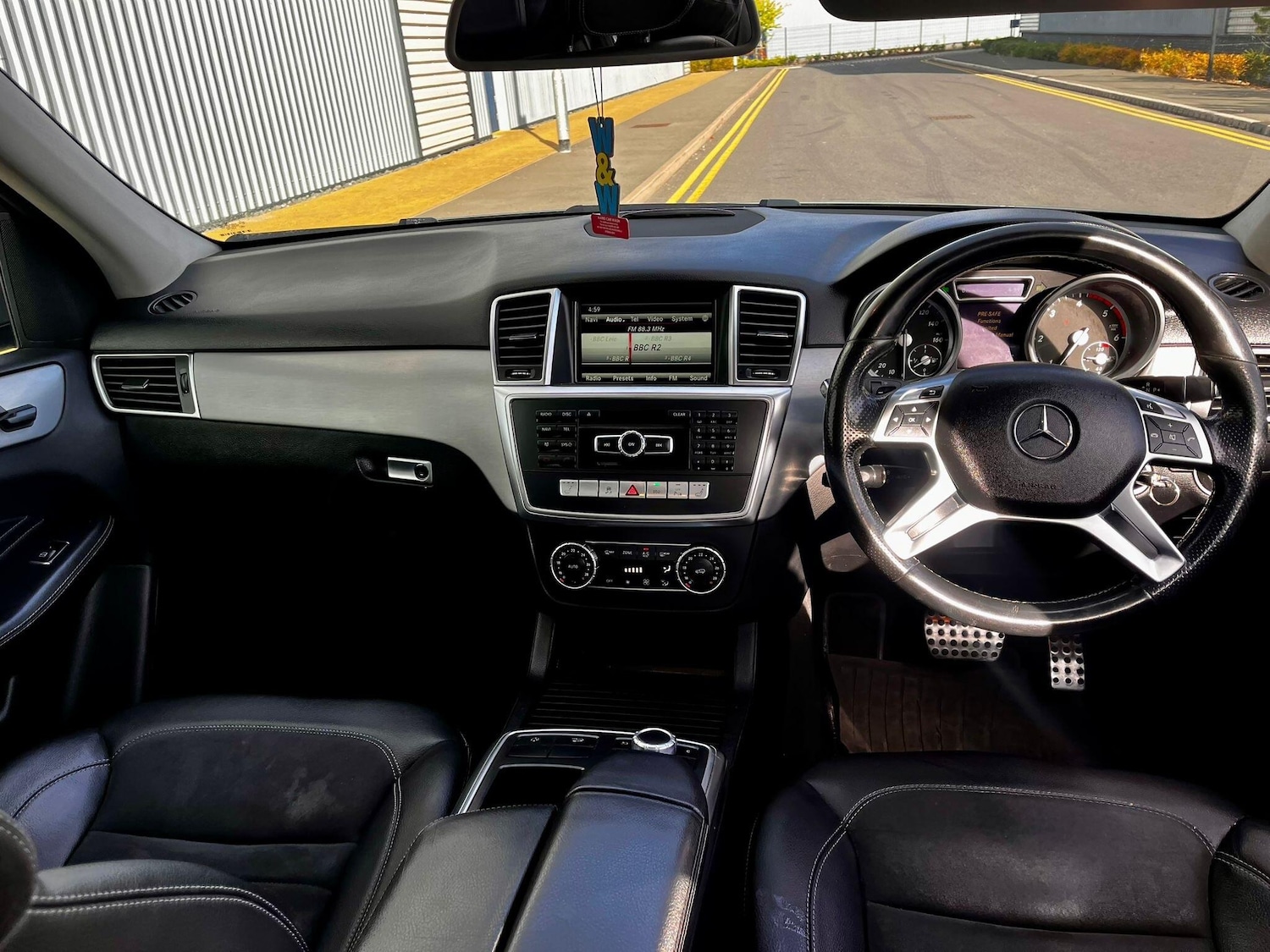 Used Mercedes-Benz M Class 2015 for sale - 76988475: Photo 41