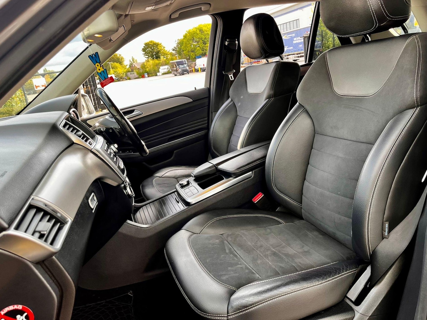 Used Mercedes-Benz M Class 2015 for sale - 76988475: Photo 47