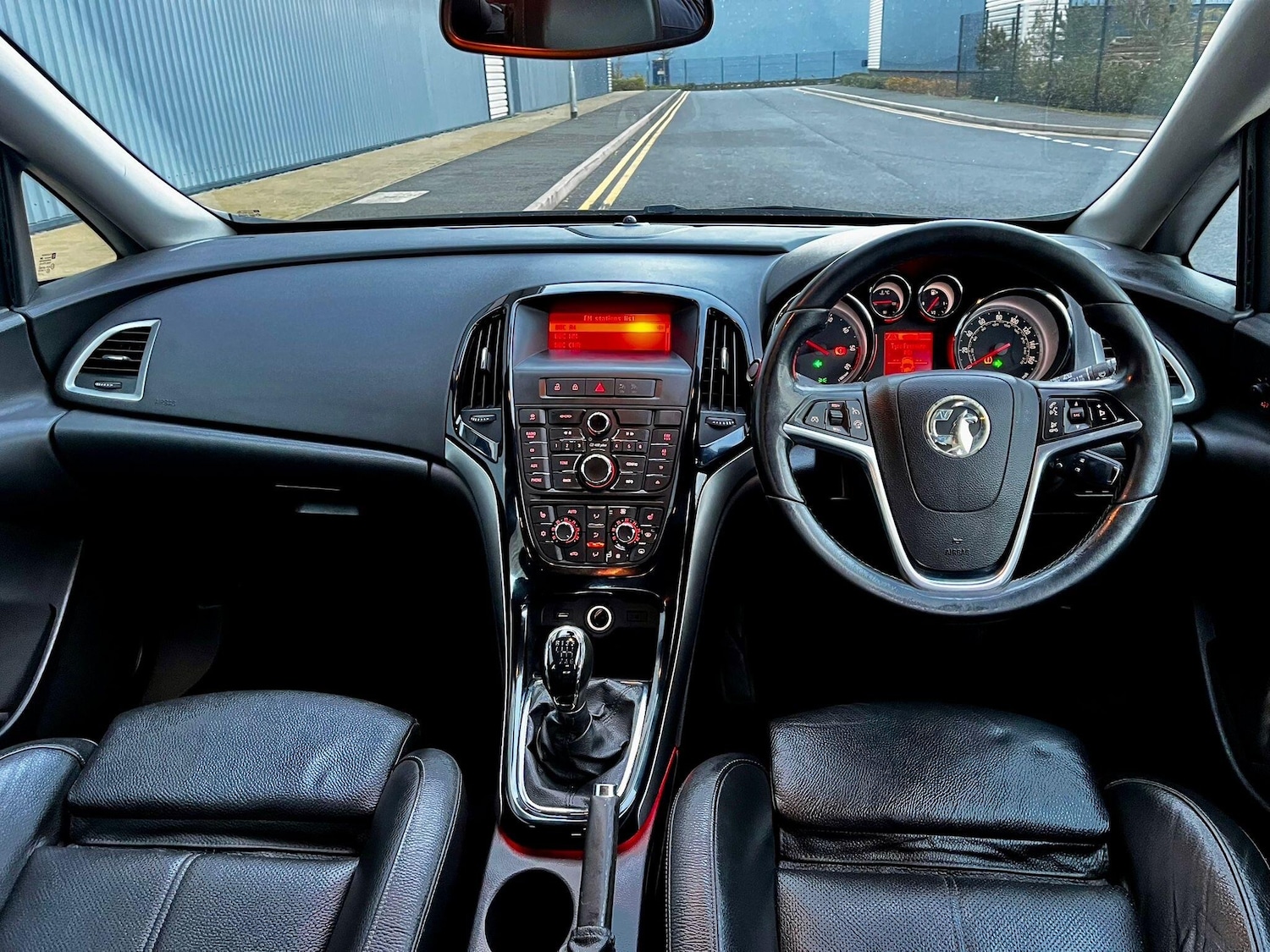 Used Vauxhall Astra 2015 for sale - 76620616: Photo 10