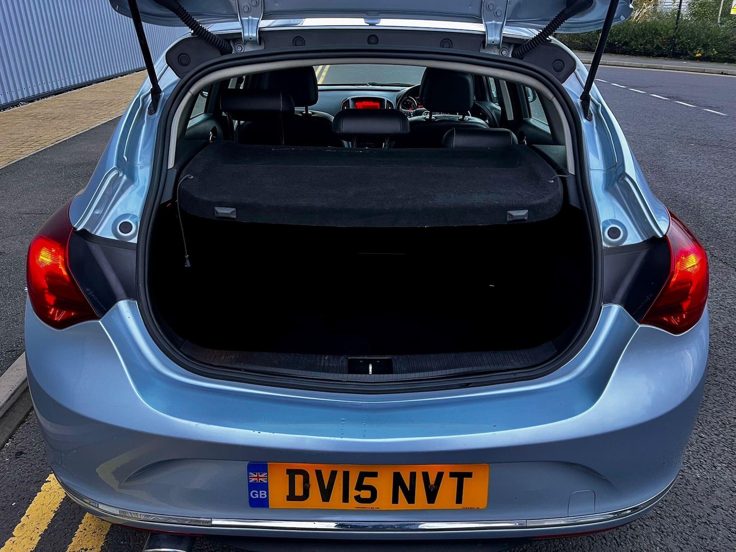 Used Vauxhall Astra 2015 for sale - 76620616: Photo 14