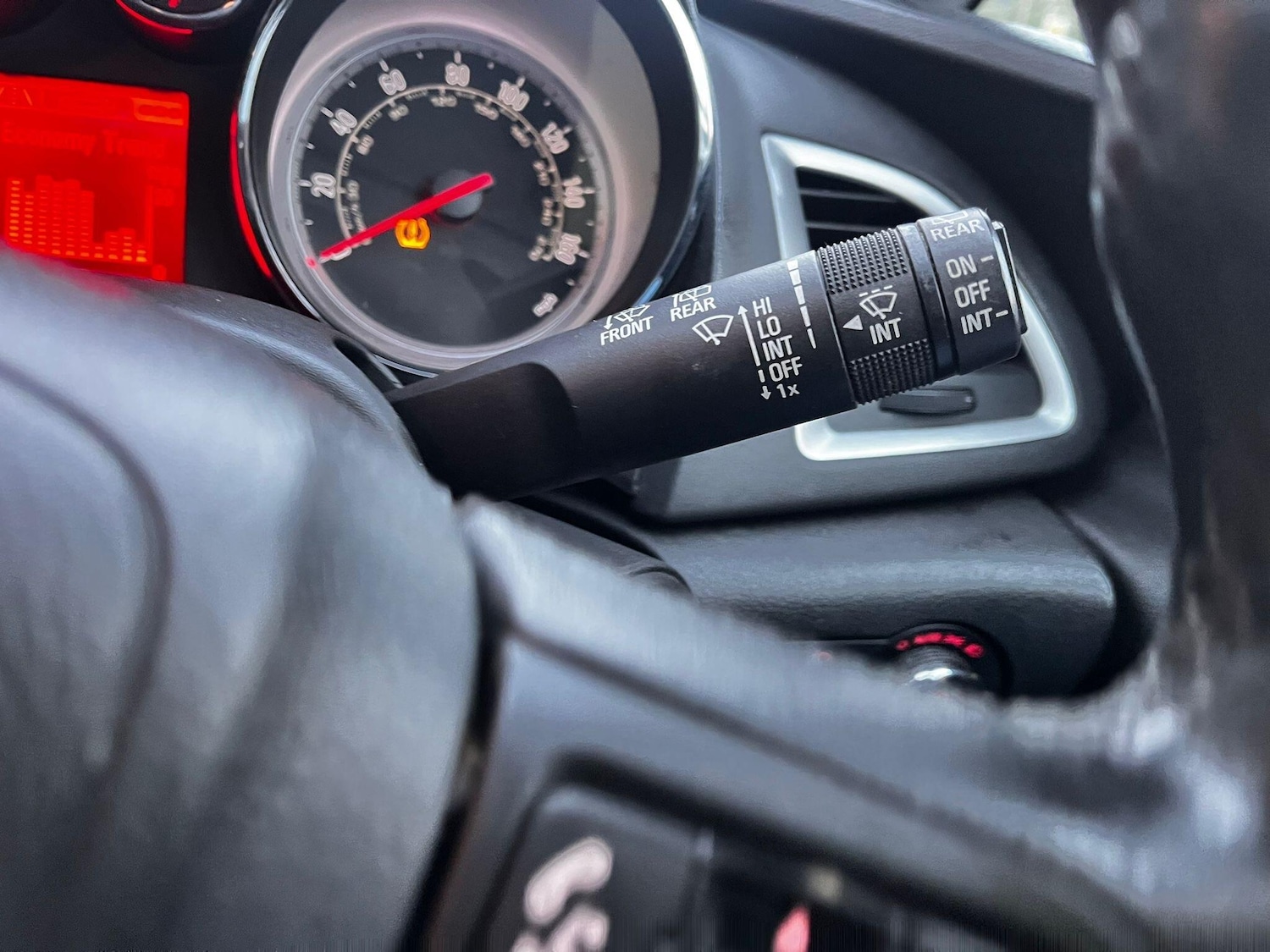 Used Vauxhall Astra 2015 for sale - 76620616: Photo 26