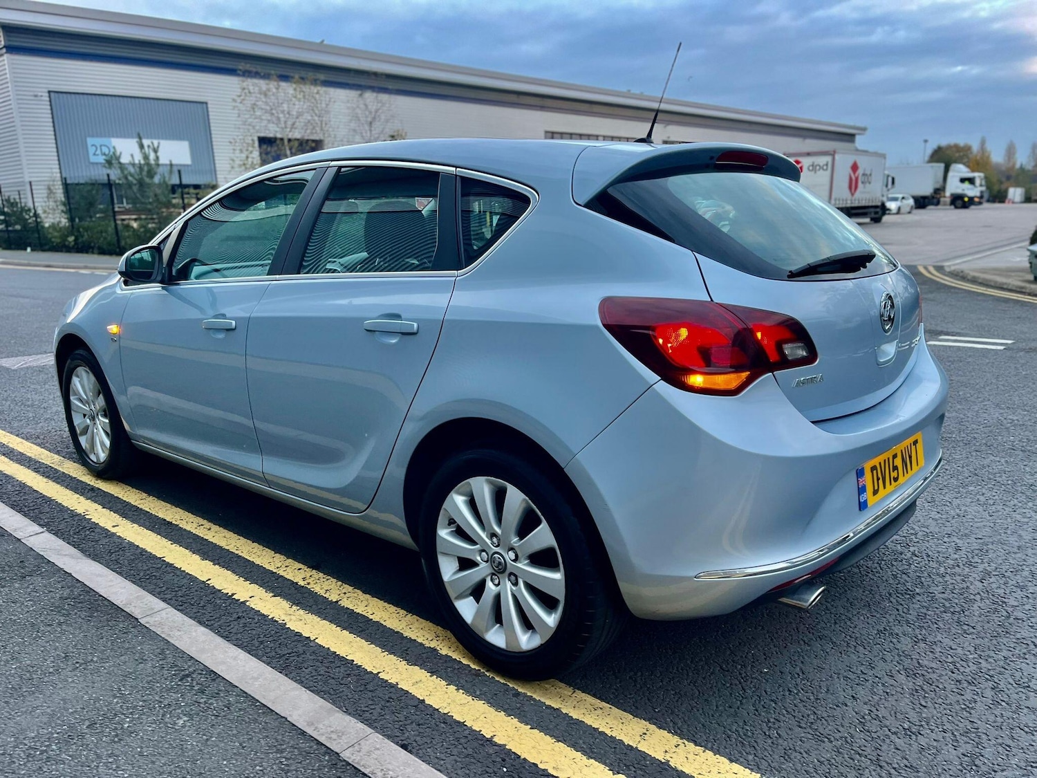 Used Vauxhall Astra 2015 for sale - 76620616: Photo 6
