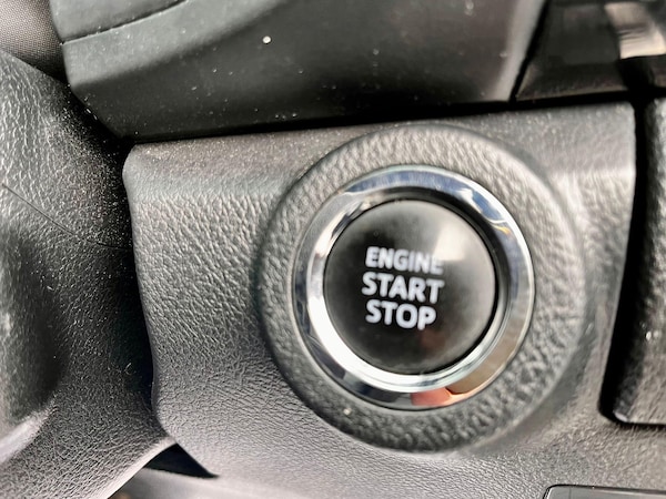 Used Toyota Hilux 2023 for sale - 75257951: Photo 58