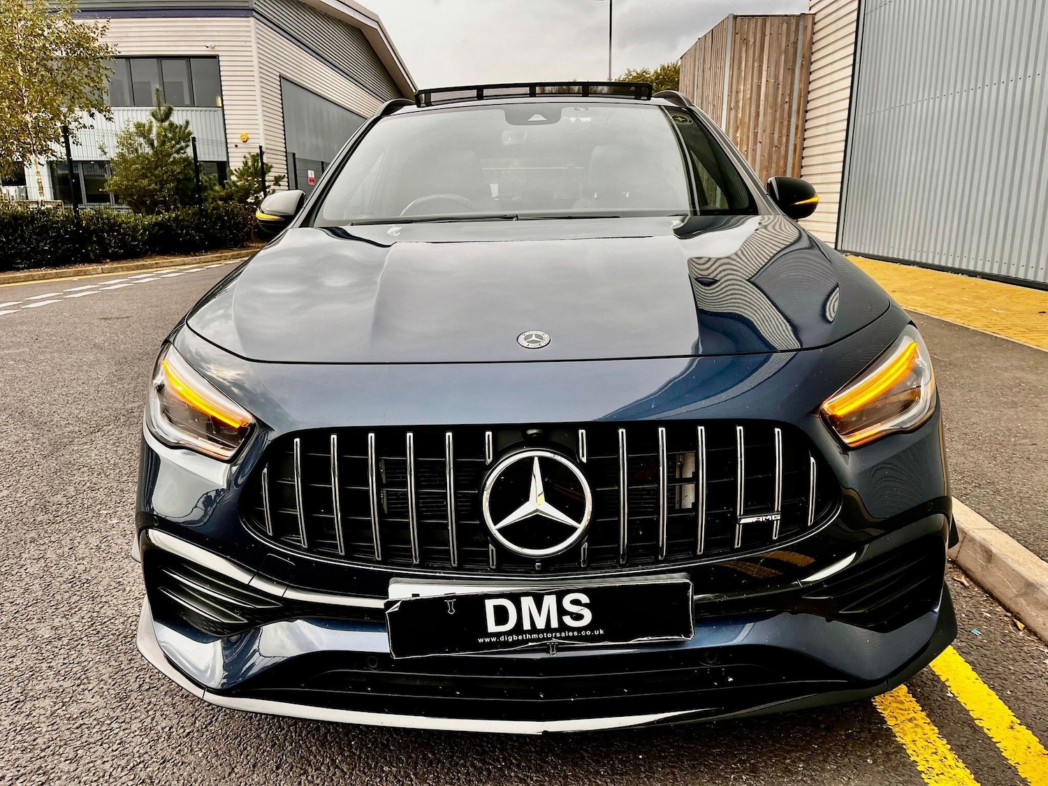 Used Mercedes-Benz GLA 2023 for sale - 76337651: Photo 2