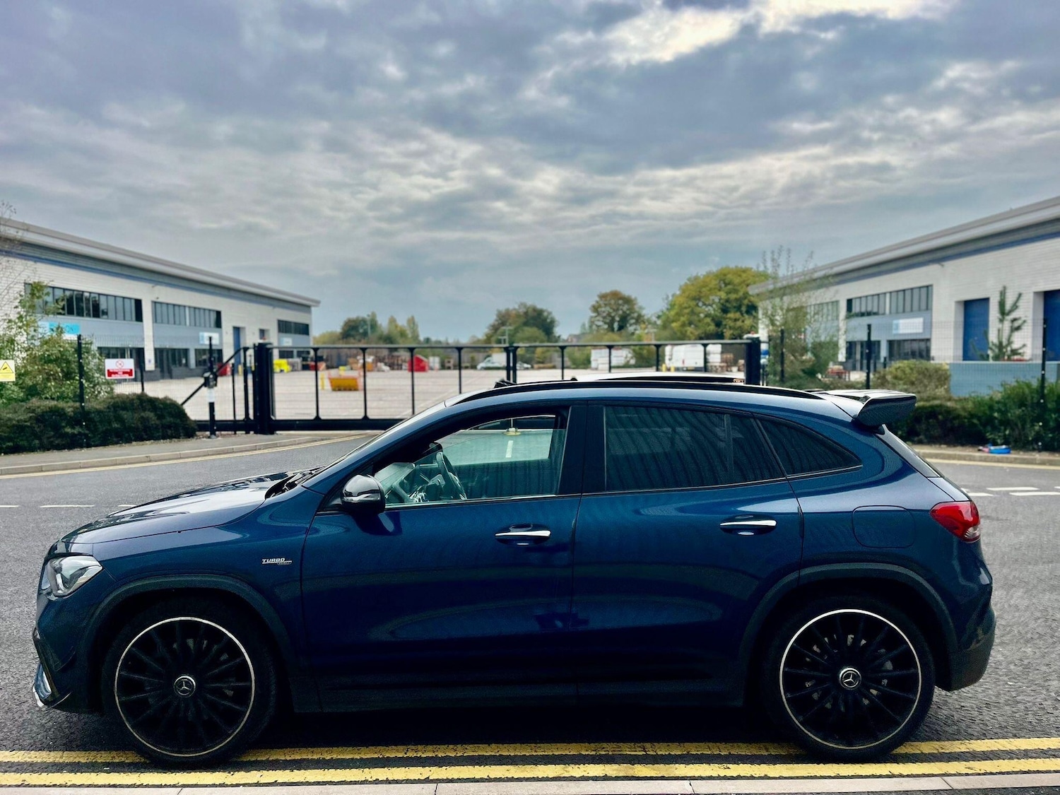 Used Mercedes-Benz GLA 2023 for sale - 76337651: Photo 5