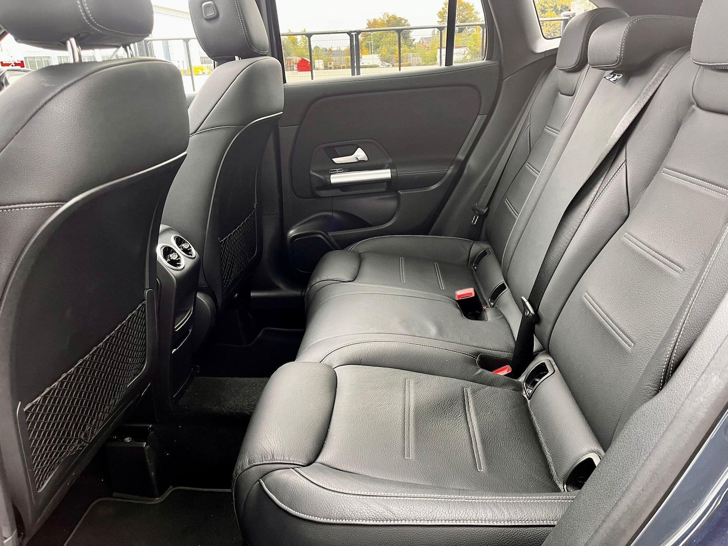 Used Mercedes-Benz GLA 2023 for sale - 76337651: Photo 75