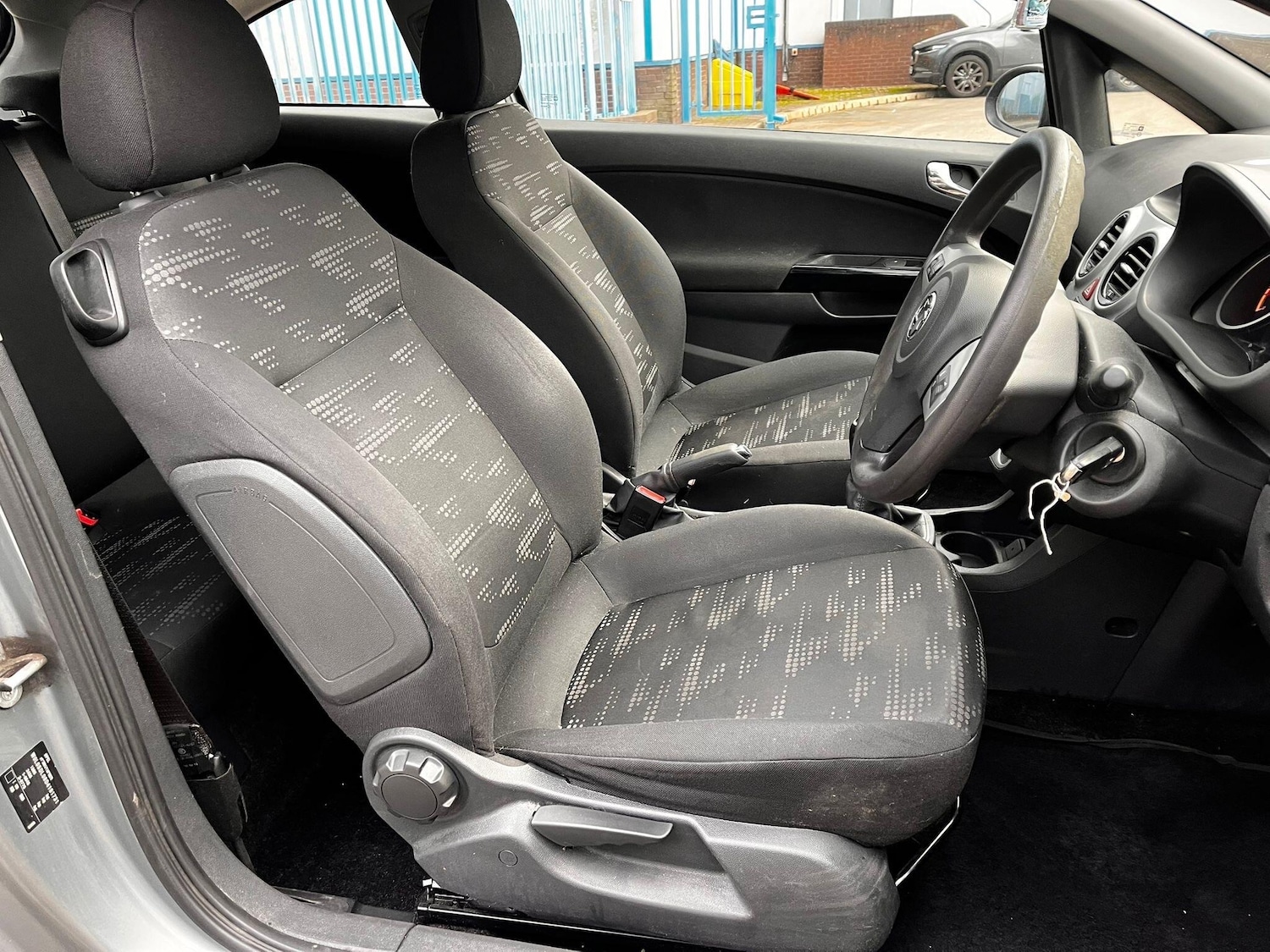 Used Vauxhall Corsa 2013 for sale - 76975866: Photo 12