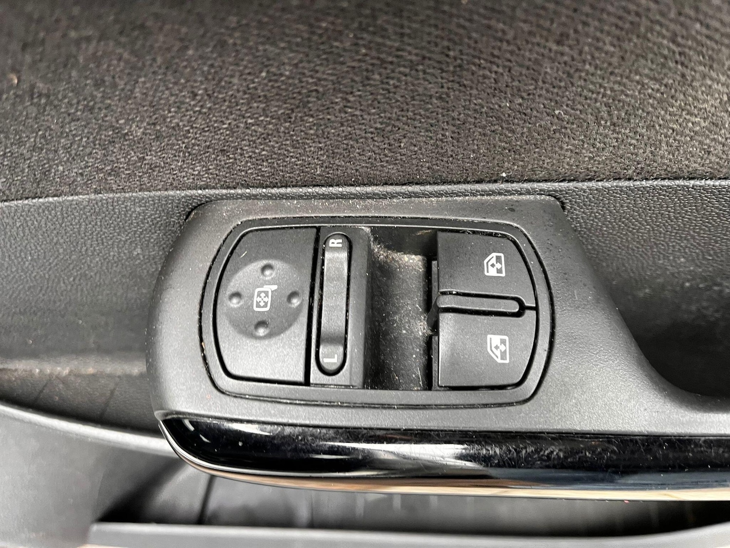 Used Vauxhall Corsa 2013 for sale - 76975866: Photo 20