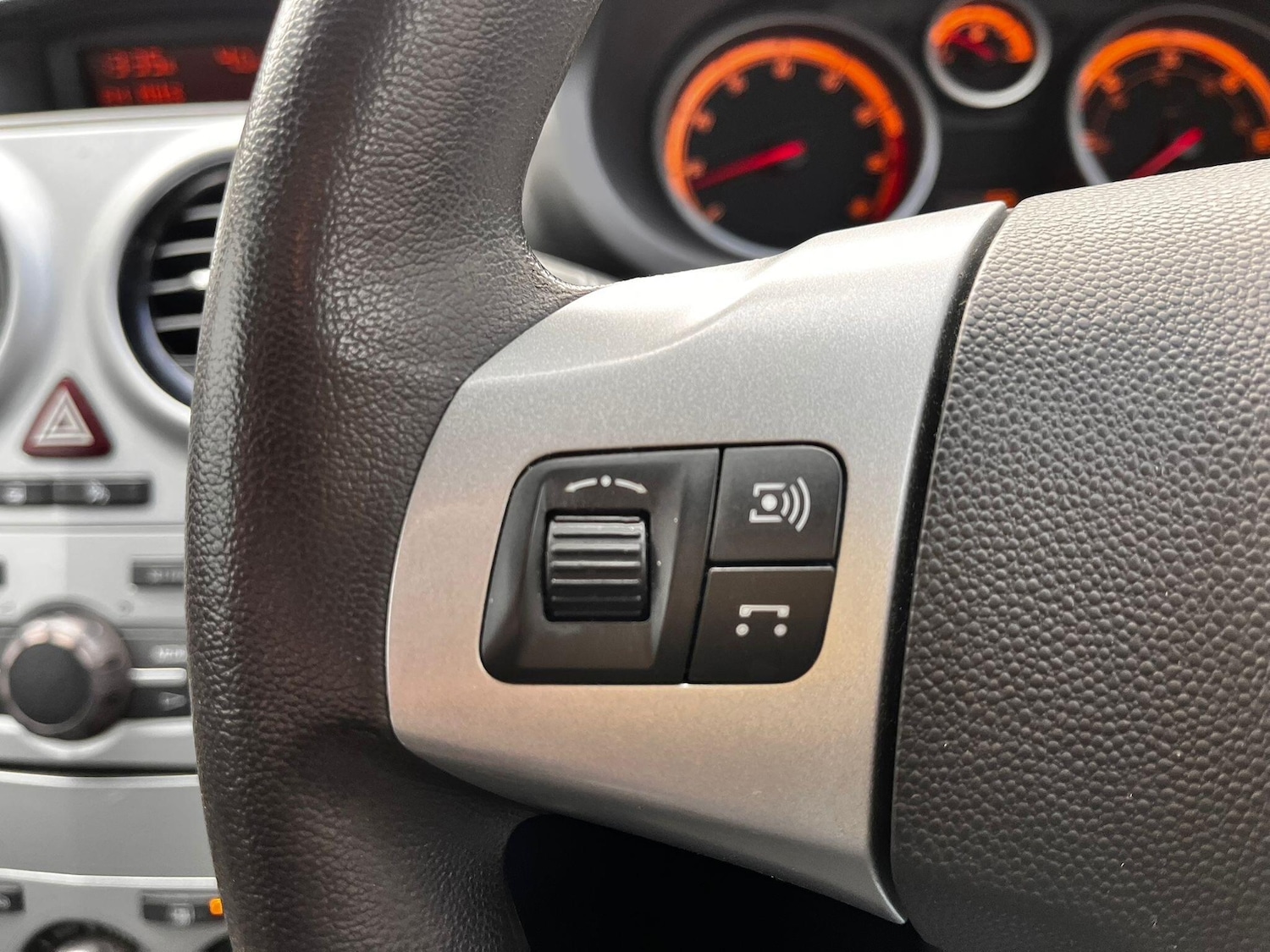 Used Vauxhall Corsa 2013 for sale - 76975866: Photo 22