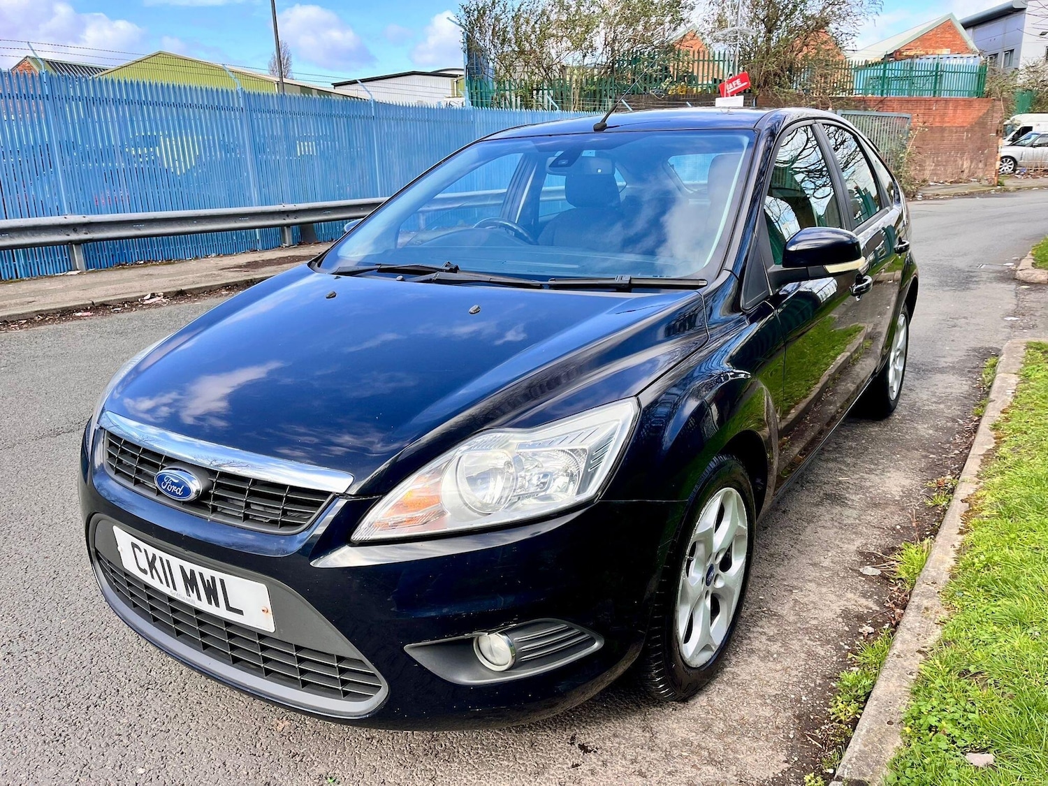 Used Ford Focus 2011 for sale - 77882246: Photo 3