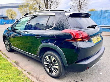 Used Peugeot 2008 2018 for sale - 79456477: Photo