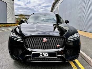 Used Jaguar F-Pace 2019 for sale - 75624227: Photo