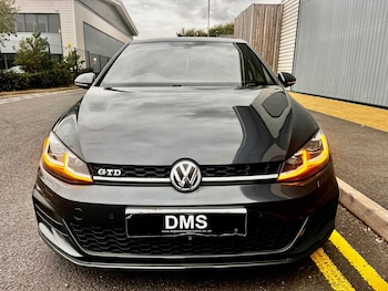 Used Volkswagen Golf 2018 for sale - 76992141: Photo