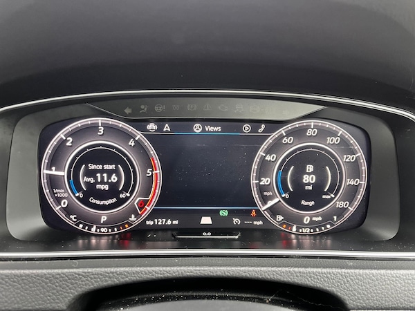 Used Volkswagen Golf 2018 for sale - 76099270: Photo 24