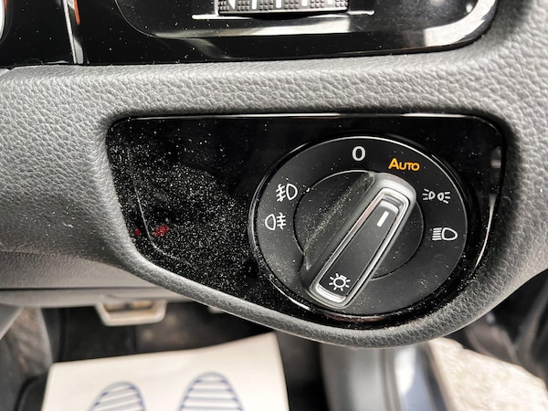 Used Volkswagen Golf 2018 for sale - 76099270: Photo 40